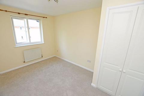 2 bedroom apartment to rent, Lindisfarne Gardens, Maidstone