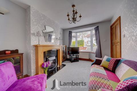 2 bedroom semi-detached house for sale, The Meadway, Headless Cross, Redditch