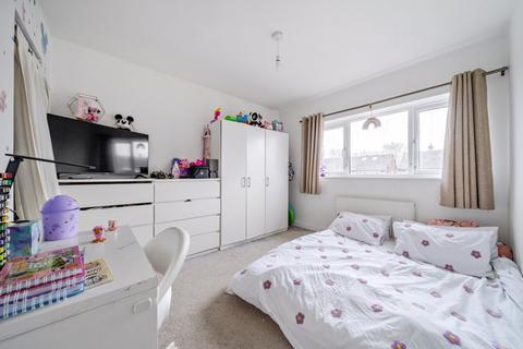 67 Keightley Drive, London, SE9 2HW