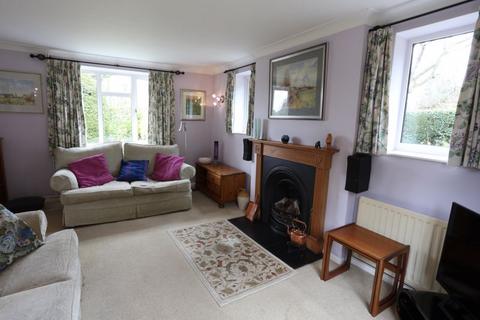 4 bedroom detached house for sale, Mytten Close, Cuckfield