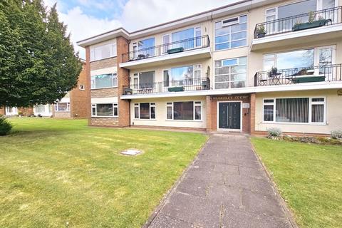 2 bedroom apartment for sale, Blakeley Court, Beardmore Road, Wylde Green, Sutton Coldfield, Birmingham, B72 1DQ