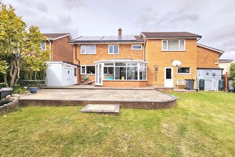 55 Hawthorn Road, Wylde Green, Sutton Coldfield, B72 1ES