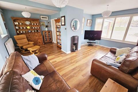 55 Hawthorn Road, Wylde Green, Sutton Coldfield, B72 1ES