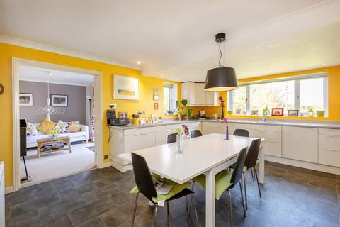 5 bedroom detached house for sale, Glenleigh Walk, Robertsbridge, TN32