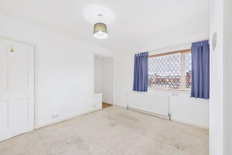 83 Brooklands Road, Hull, HU5 5AE