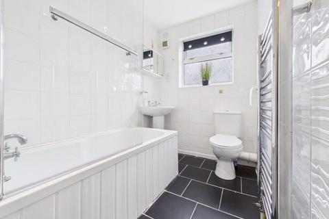 83 Brooklands Road, Hull, HU5 5AE