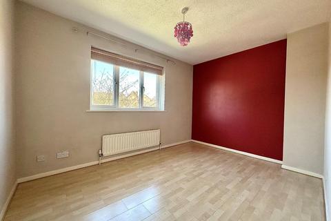 11 Claregate, Northampton, NN4 0QZ