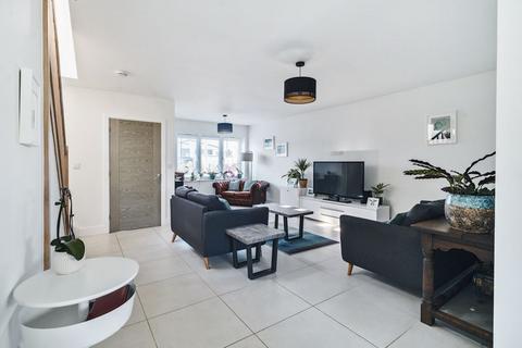 3 bedroom detached house for sale, Regency Drive, Exeter