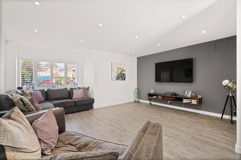 5 bedroom detached house for sale, Tottenham Walk, Sandhurst GU47
