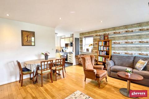 2 bedroom apartment for sale, St Francis Drive, Kings Norton, Birmingham, B30