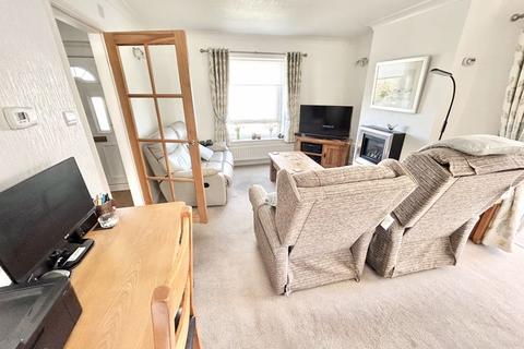 2 bedroom bungalow for sale, Parc Sychnant, Conwy