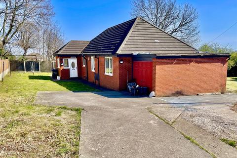 4 bedroom bungalow for sale, Clough Road, Barnsley S74