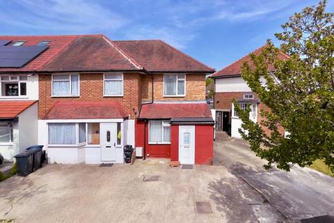 6 bedroom semi-detached house for sale, Longhook Gardens, Northolt, UB5