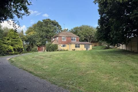 undefined, Lymbridge Green, Stowting Common
