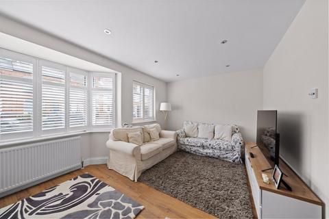 3 bedroom semi-detached house for sale, Washington Road, Worcester Park