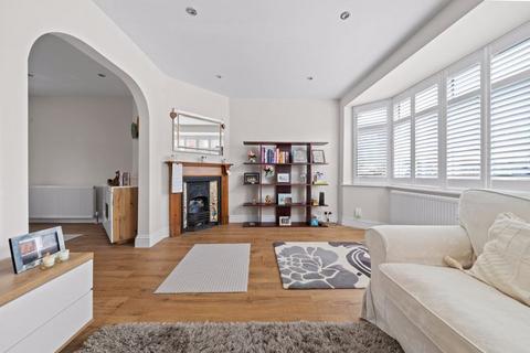 3 bedroom semi-detached house for sale, Washington Road, Worcester Park