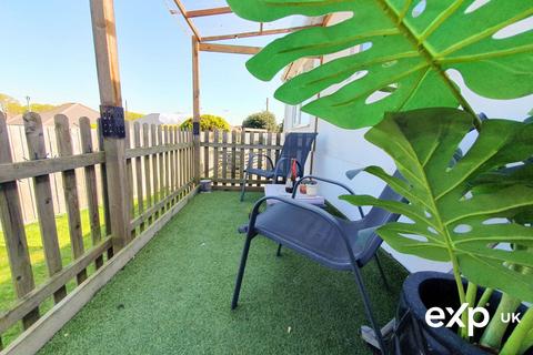 38 Carters Avenue, Hamworthy, Poole, BH15 4JU