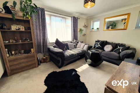 38 Carters Avenue, Hamworthy, Poole, BH15 4JU
