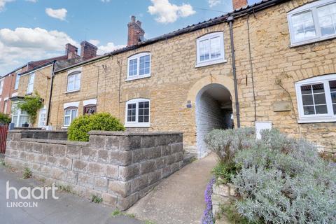 3 bedroom cottage for sale, Lincoln Road, Branston