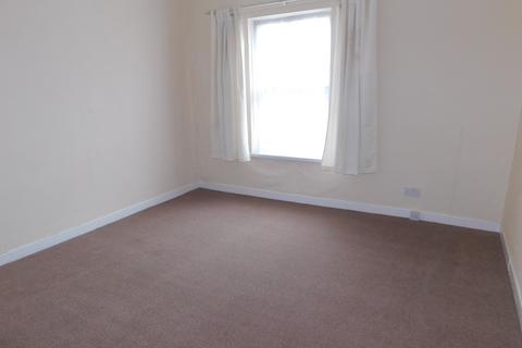 2 bedroom terraced house to rent, Gorst street