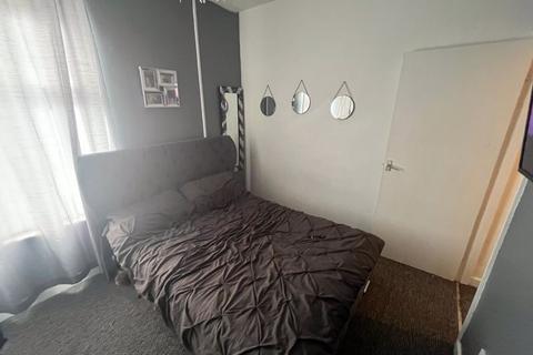 2 bedroom terraced house for sale, Selina Road, Liverpool