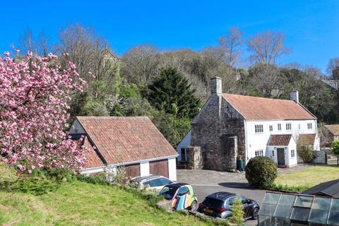 4 bedroom semi-detached house for sale, Highdale Avenue, Clevedon