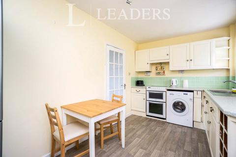 2 bedroom end of terrace house to rent, Shrewsbury way