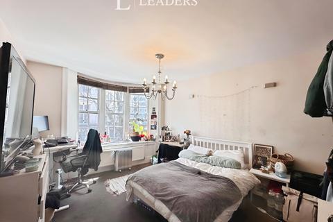3 bedroom apartment to rent, BN1