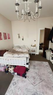 3 bedroom apartment to rent, BN1