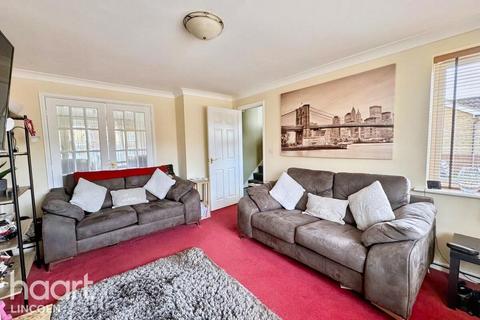 25 Adelaide Close, Waddington, Lincoln, LN5 9XN