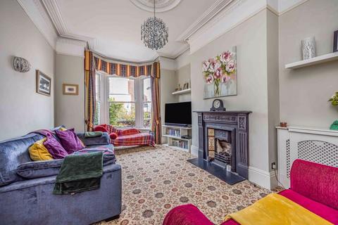 4 bedroom detached house for sale, Albert Grove, Southsea