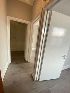 1 bedroom apartment to rent, One bedroom flat to let in Kilburn High Road