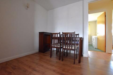1 bedroom apartment for sale, Bladon Gardens, Harrow