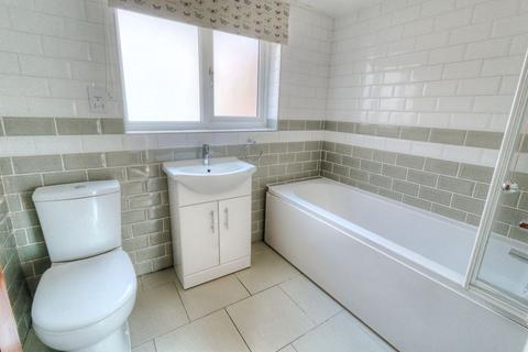 3, The Cottages Bricks Lane, Beacons Bottom, High Wycombe, HP14 3XG