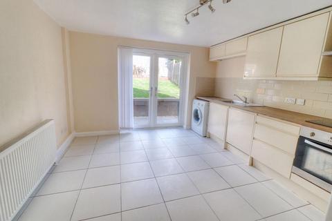3, The Cottages Bricks Lane, Beacons Bottom, High Wycombe, HP14 3XG