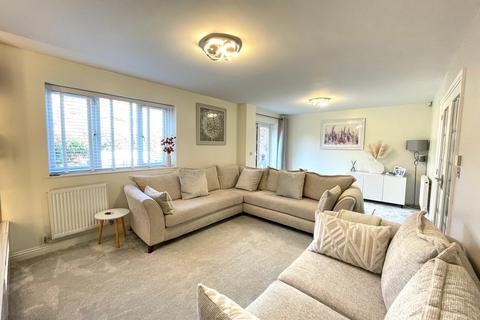 22 Littlestone Gate, Broughton, Milton Keynes, MK10 7DH