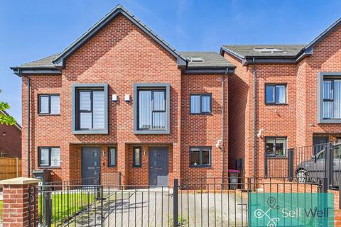 3 bedroom semi-detached house for sale, Blantyre Street, Manchester M27