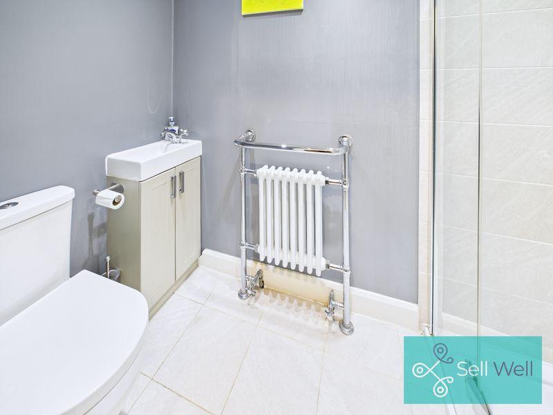 Ground Floor Shower