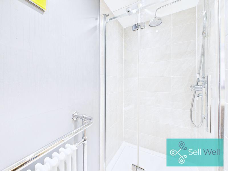 Ground Floor Shower