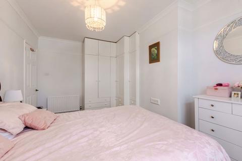 113 The Green, Welling, DA16 2PB