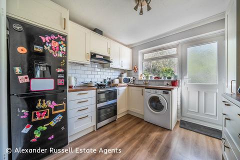 2 bedroom semi-detached bungalow for sale, Victoria Avenue, Westgate-on-Sea, CT8