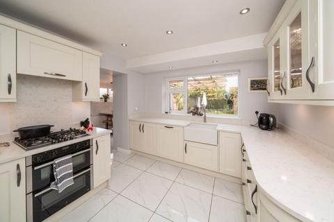 undefined, Milestone Drive, Hagley DY9