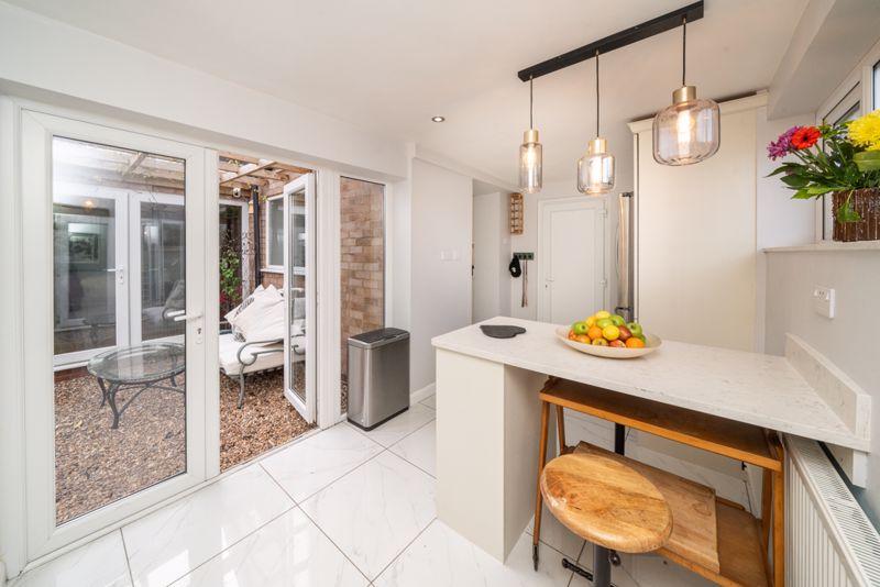 Breakfast room