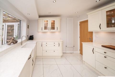 undefined, Milestone Drive, Hagley DY9