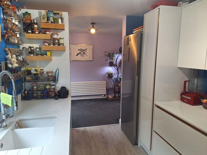 Kitchen to dining