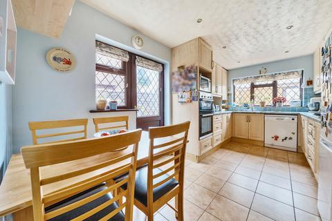 4 bedroom detached house for sale, Tiptree Close, Lower Earley, Reading
