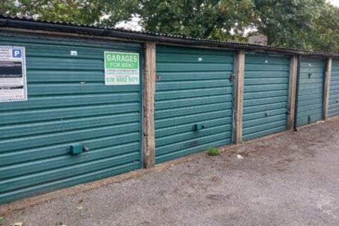 Garage to rent, Courtney Road, Croydon CR0
