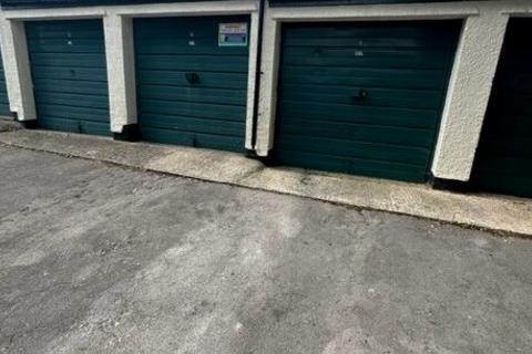 undefined, Court Road, Kingswood BS15