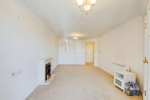 1 bedroom retirement property for sale, 380-396 Lymington Road, Highcliffe BH23