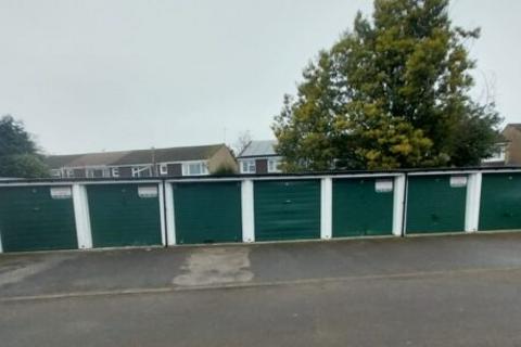 undefined, Cromwell Way, Farnborough GU14